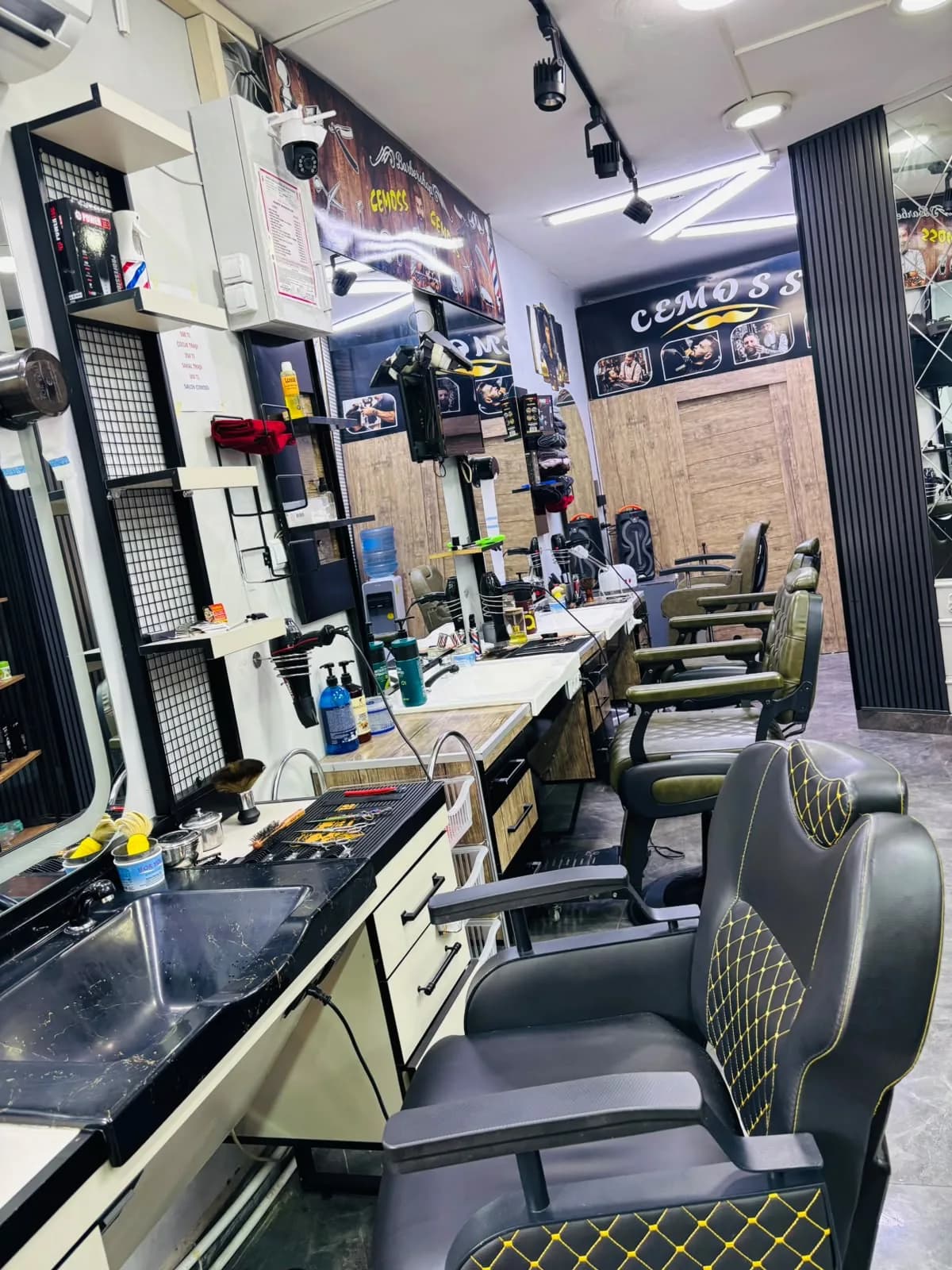 Salon CEMOSS çalışma istasyonları